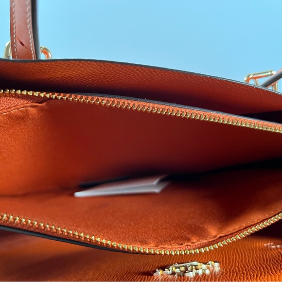 Coach Mollie Tote Bag 25 In Signature Canvas With Orange Print NWT - Picture 6 of 7